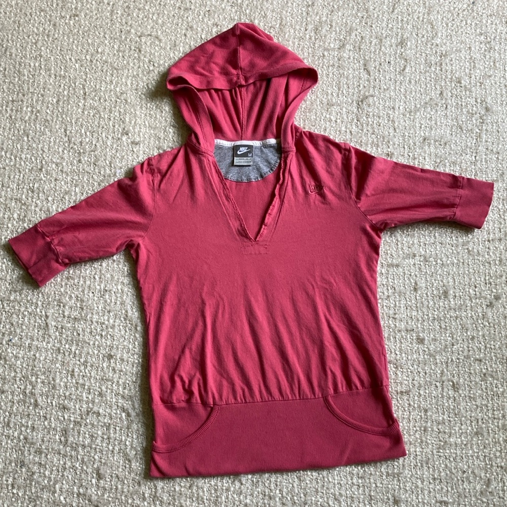 🏐 NIKE WOMENS MEDIUM PINK HOODED TOP